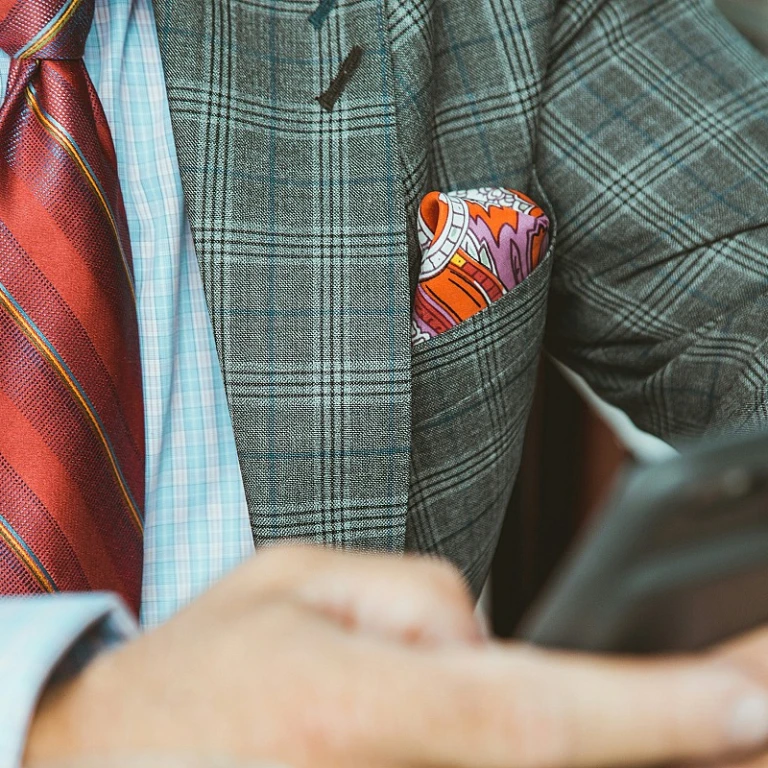 Un costume de mariage pour garçon signé Gemo : élégance et confort